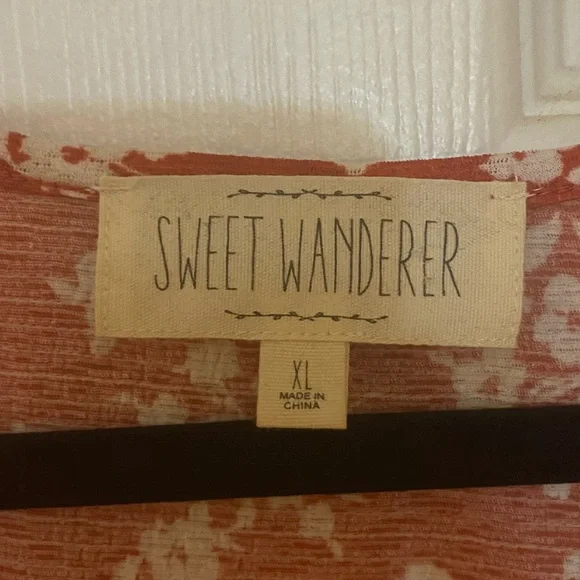 Sweet Wanderer Coral Floral Dress - Picture 4 of 5